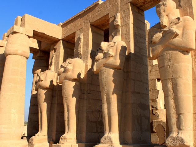 Ancient Egyptian temples: discover ancient Egypt history at the Ramesseum